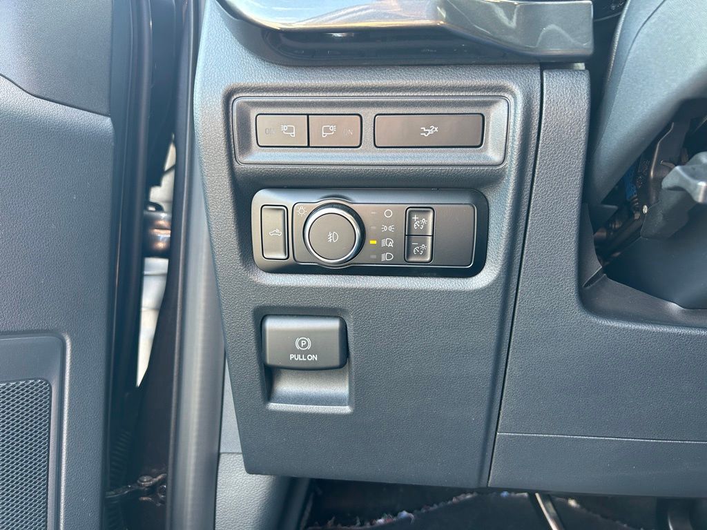 2023 Ford F-150 XLT - Photo 8