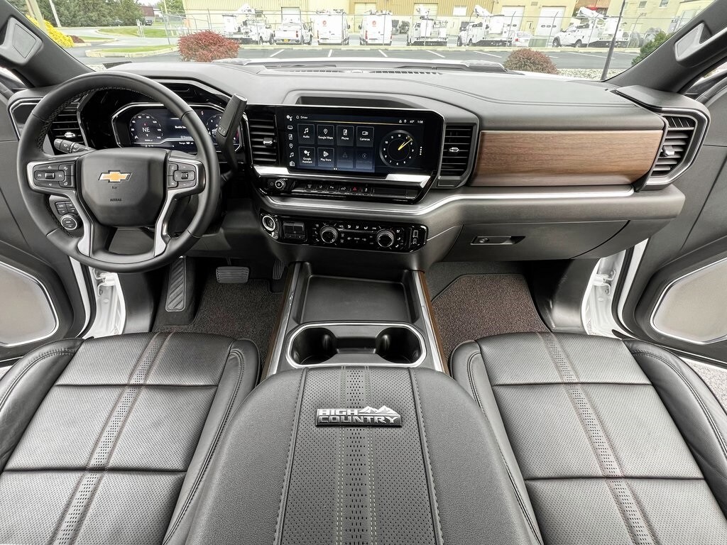 Used 2024 Chevrolet Silverado 2500HD High Country Truck