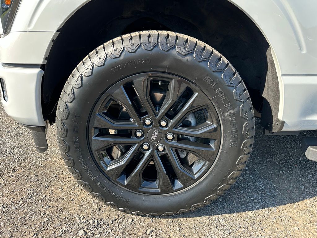 2024 Ford F-150 Lariat - Photo 13