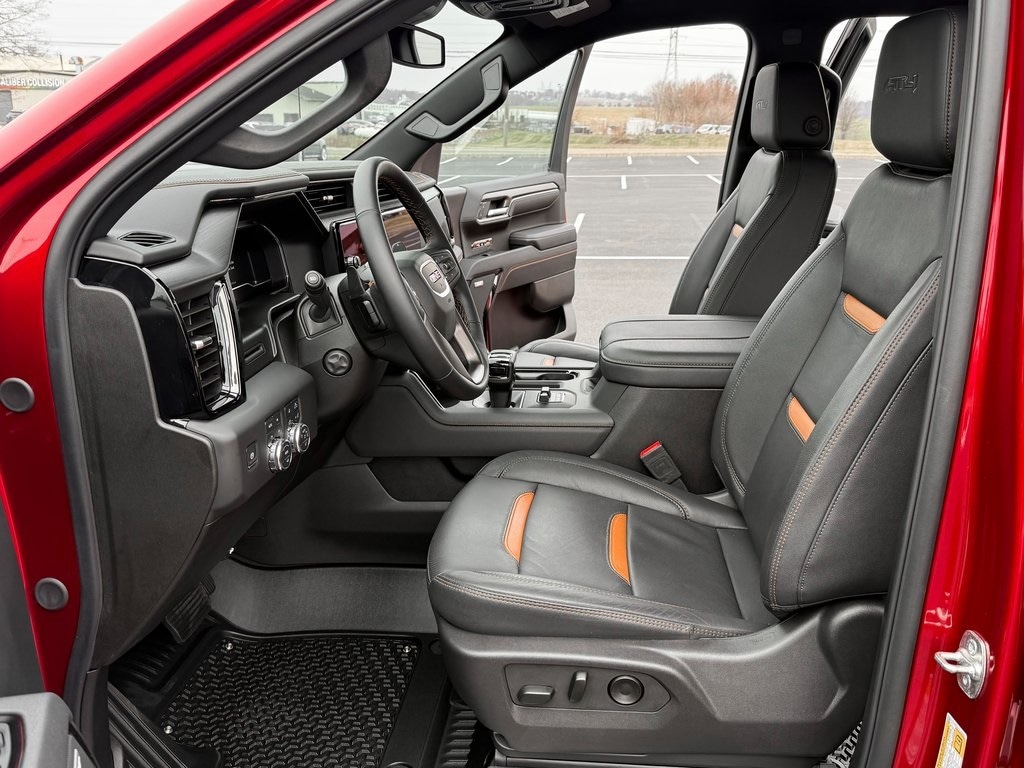 Used 2025 GMC Sierra 1500 AT4 Truck