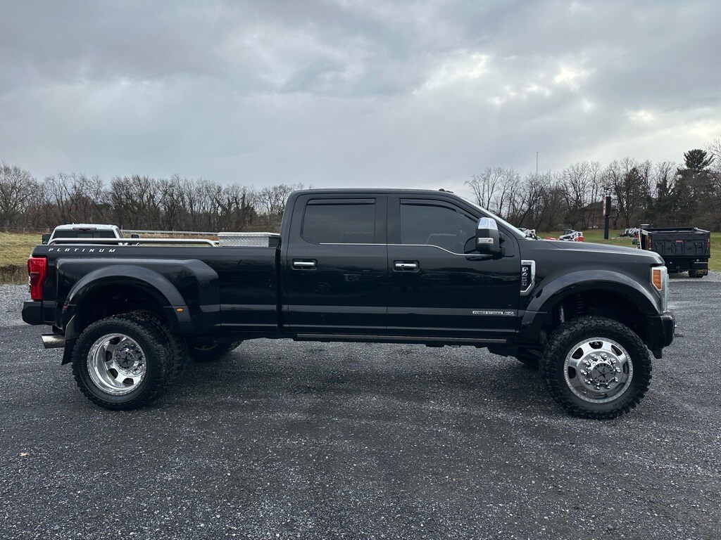 Used 2017 Ford F-450SD Platinum Truck