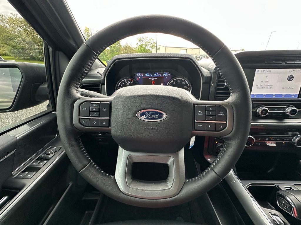 2022 Ford F-150 XLT - Photo 10