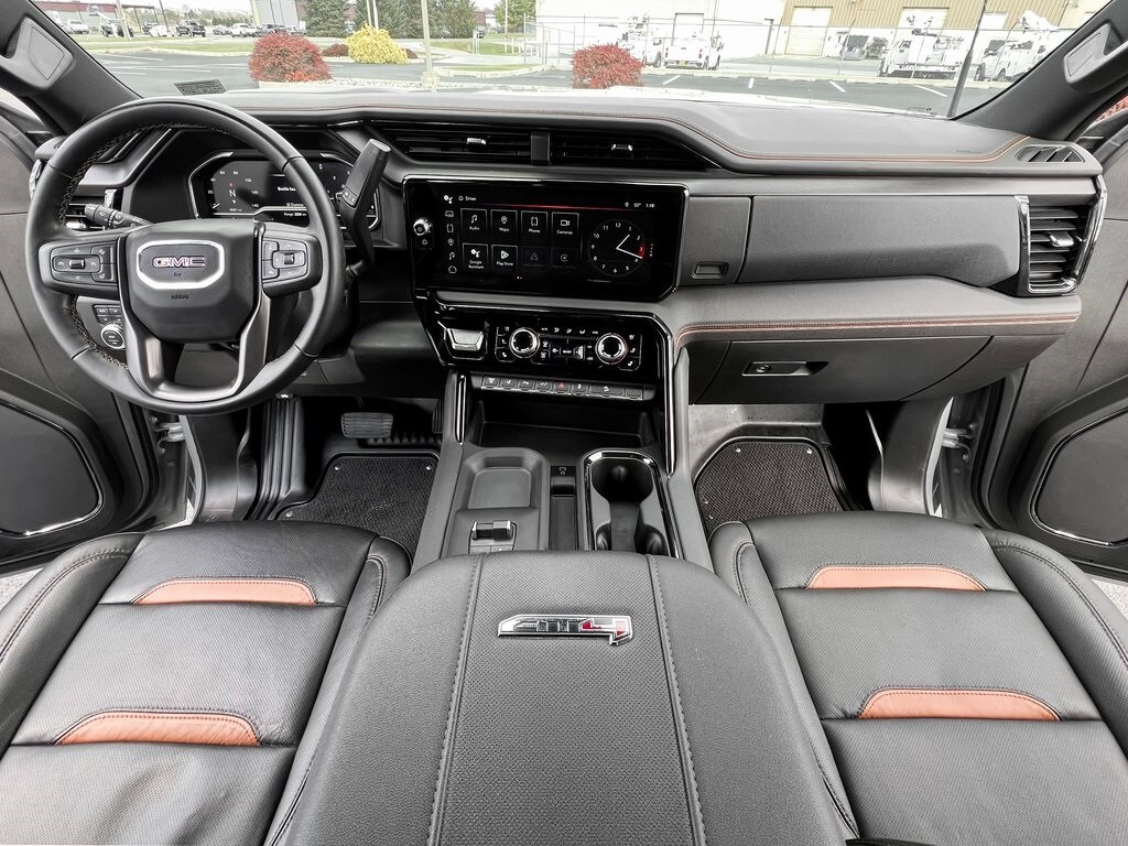 2025 Gmc Sierra HD AT4 photo 3
