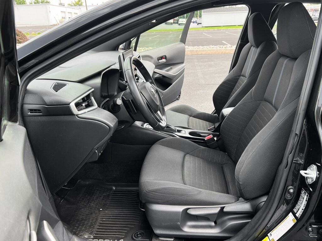 2020 Toyota Corolla SE photo 2