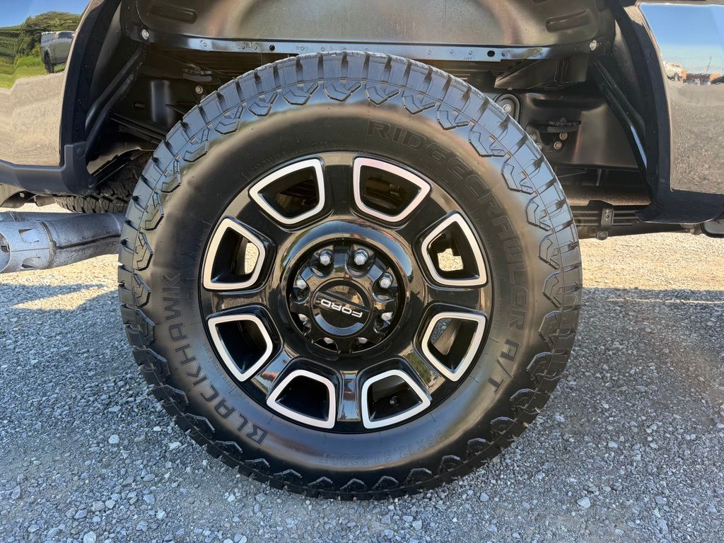 2025 Ford F-350 Super Duty Lariat - Photo 18