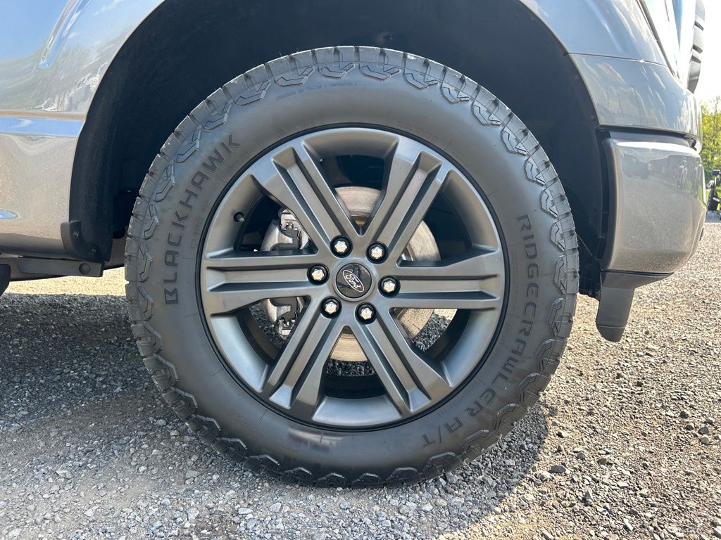 2023 Ford F-150 XLT - Photo 22