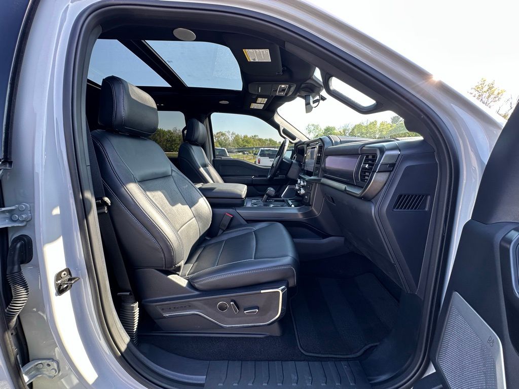 2024 Ford F-150 Lariat - Photo 23