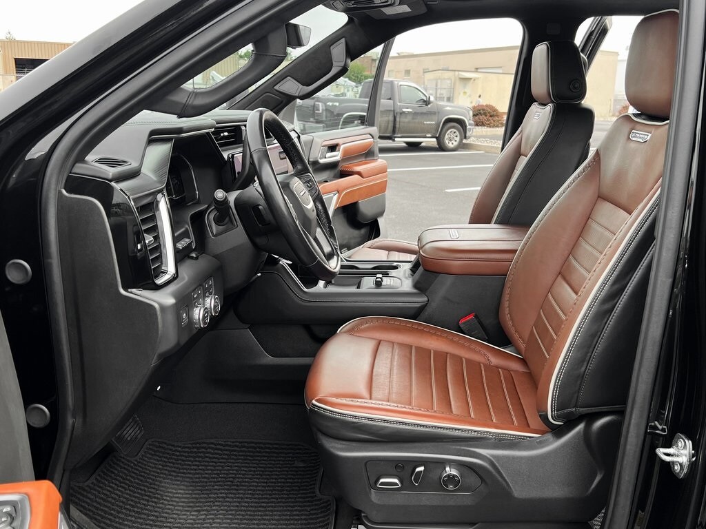 2024 Gmc Sierra HD Denali Ultimate photo 2