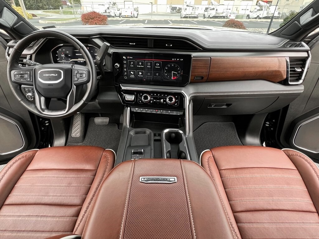 2025 Gmc Sierra HD Denali Ultimate photo 3