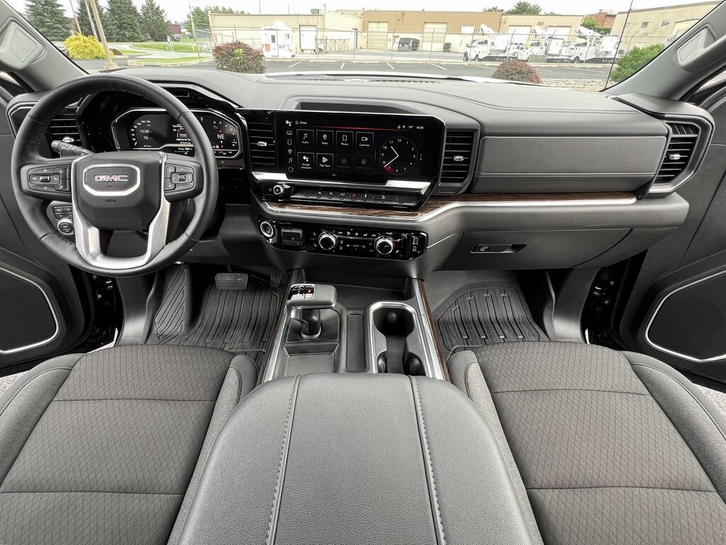 2024 Gmc Sierra 1500 Elevation photo 3