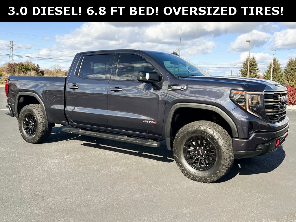 2022 GMC Sierra 1500 AT4's photo