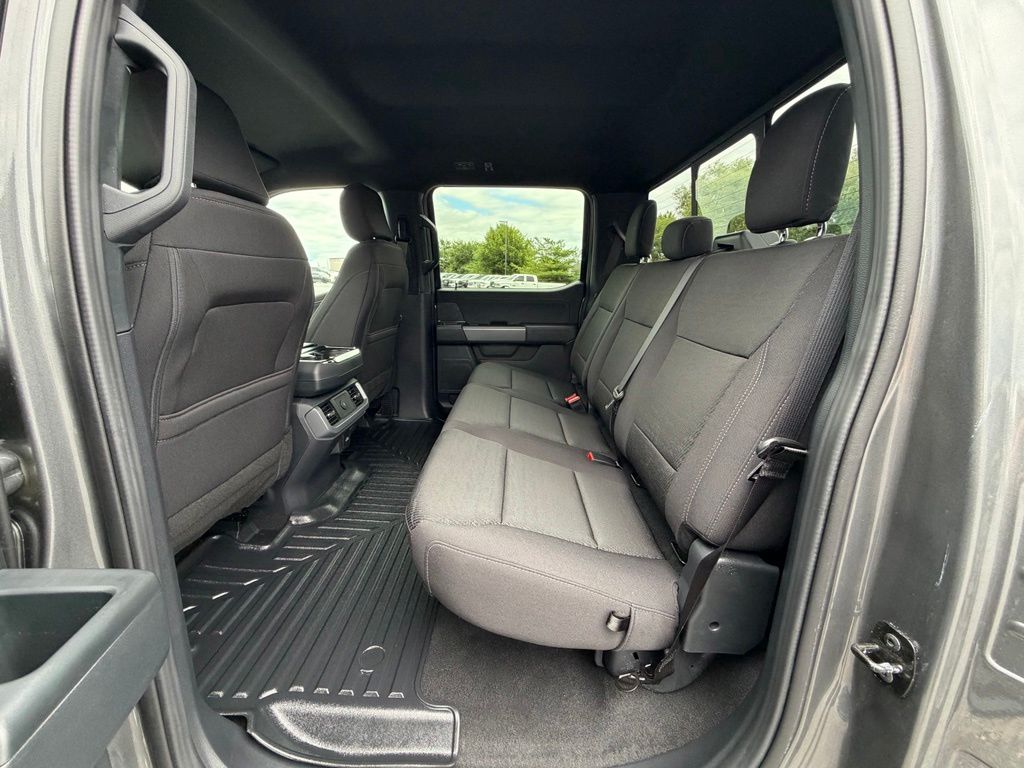 2026 Ford F-150 XLT - Photo 6