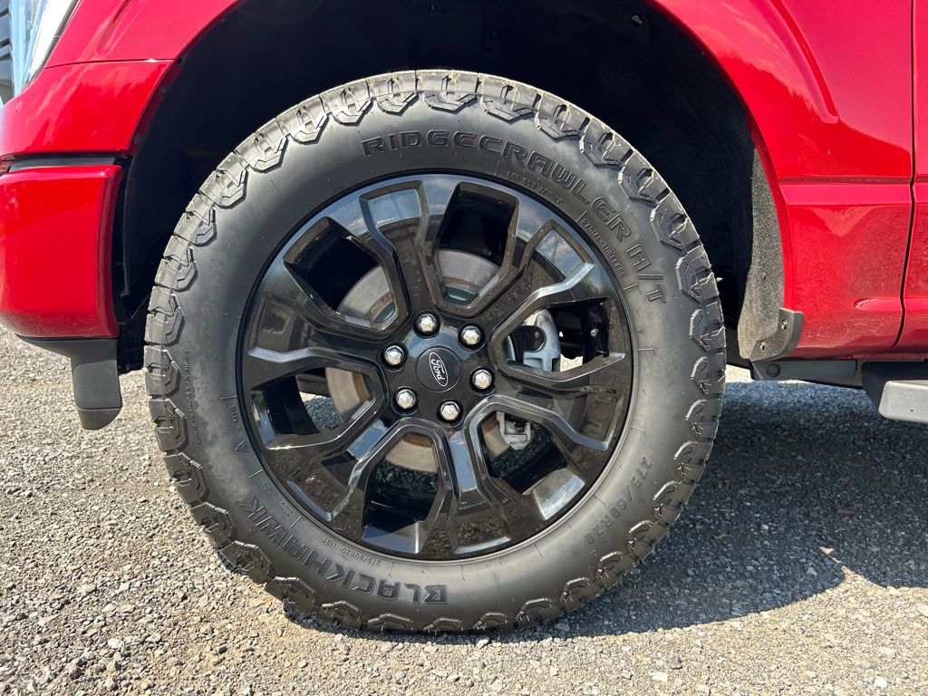 2022 Ford F-150 XLT - Photo 12