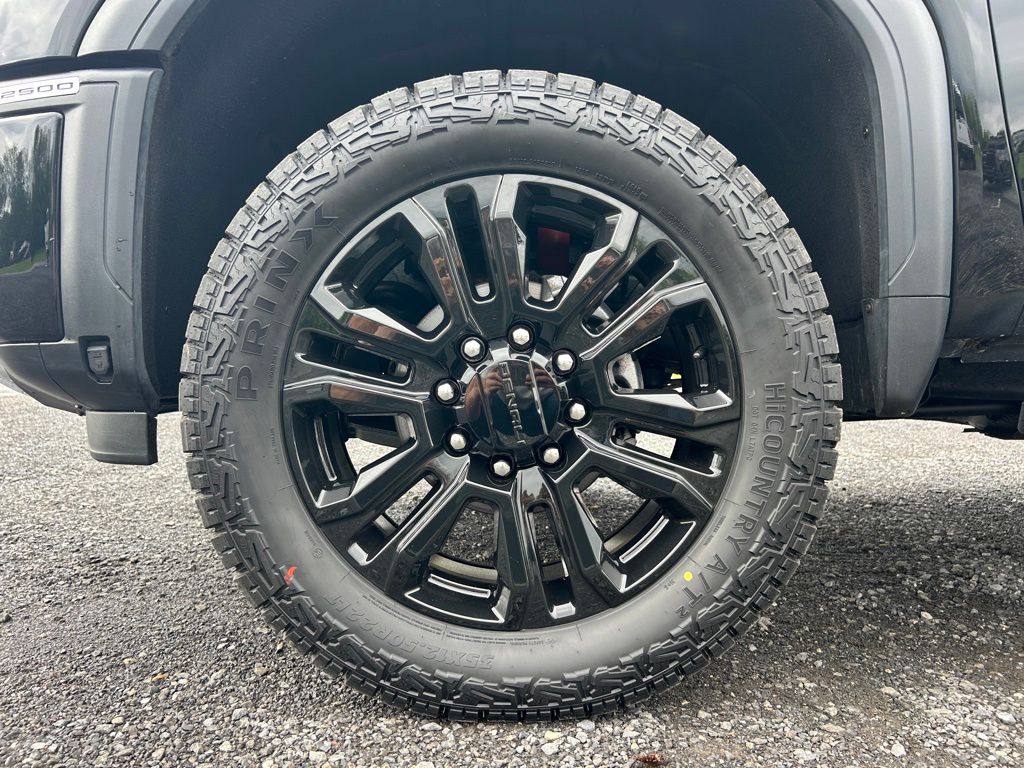 2025 GMC Sierra 2500HD Denali - Photo 12