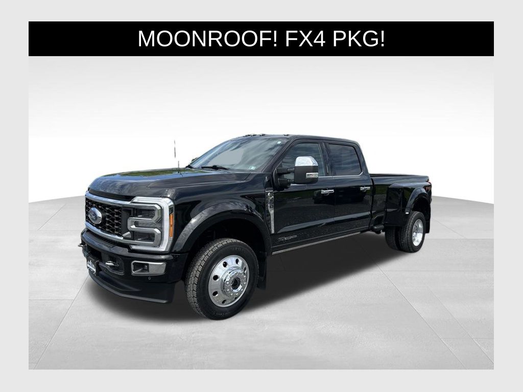 2023 Ford F-450 Platinum 4x4 Crew Cab 8' Box DRW's photo