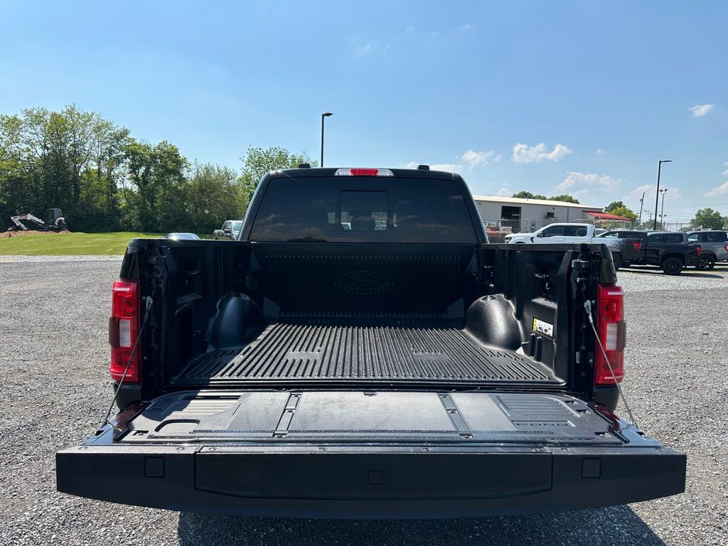2023 Ford F-150 XLT - Photo 17