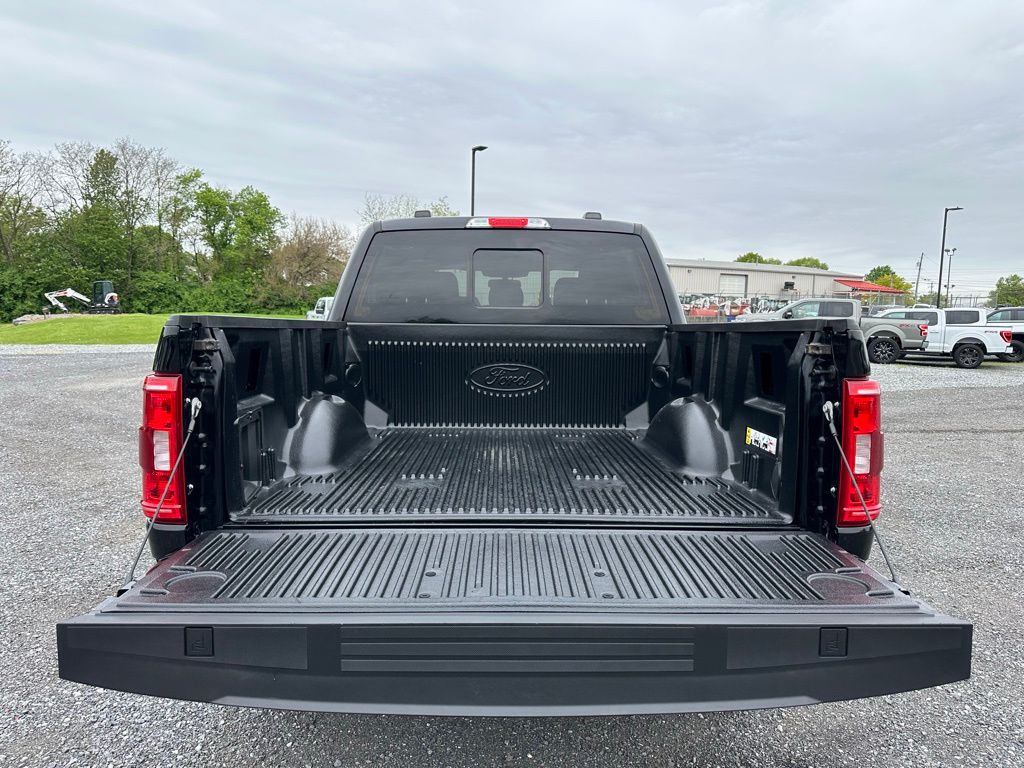 2023 Ford F-150 XLT - Photo 17
