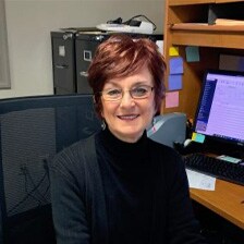 Staff member Susan Weik from ID_2427c2e0a353