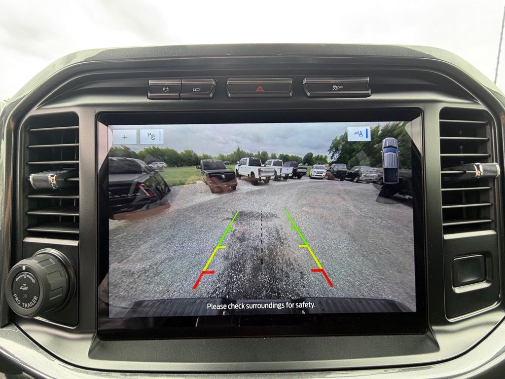 2023 Ford F-150 XLT - Photo 4