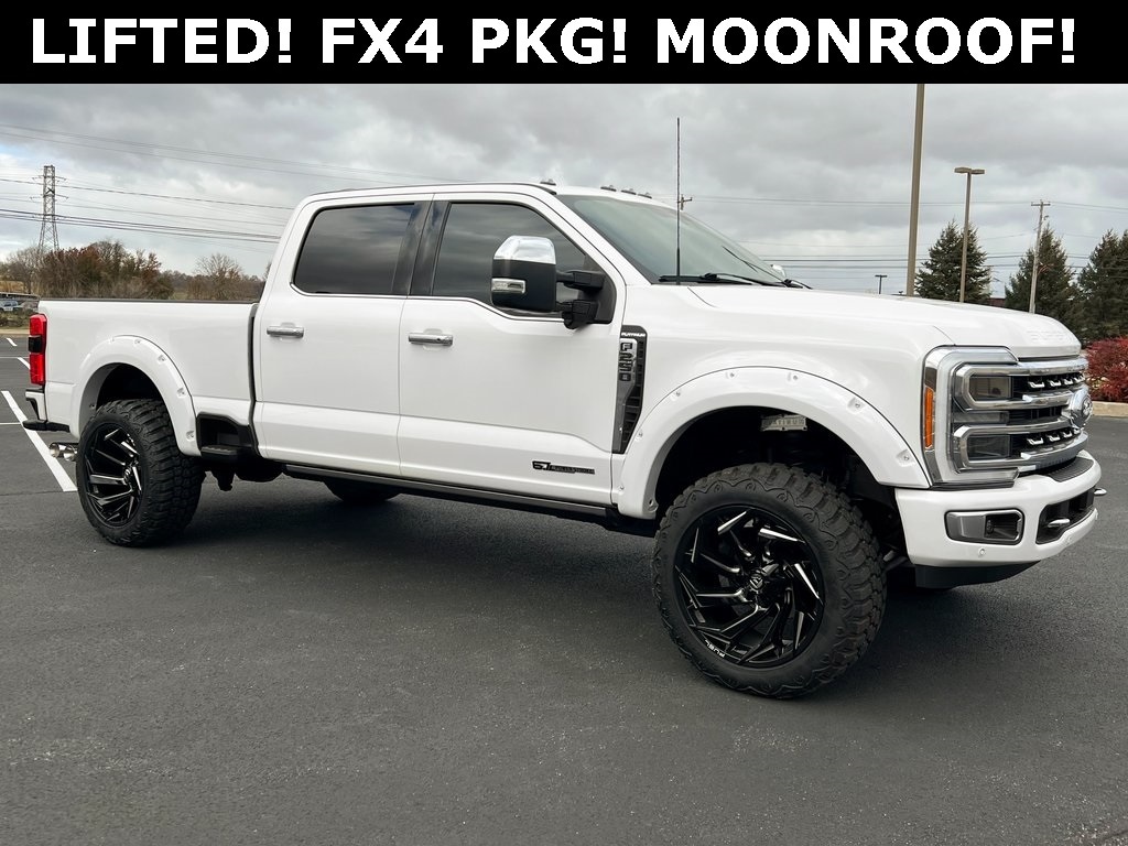 2023 Ford F-250 Super Duty Platinum's photo