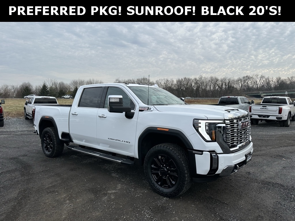 2024 GMC Sierra 2500HD Denali's photo