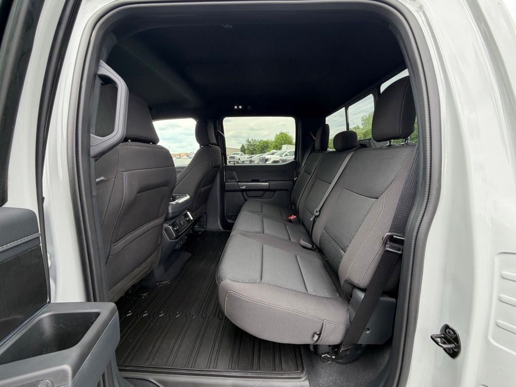 2023 Ford F-150 XLT - Photo 6