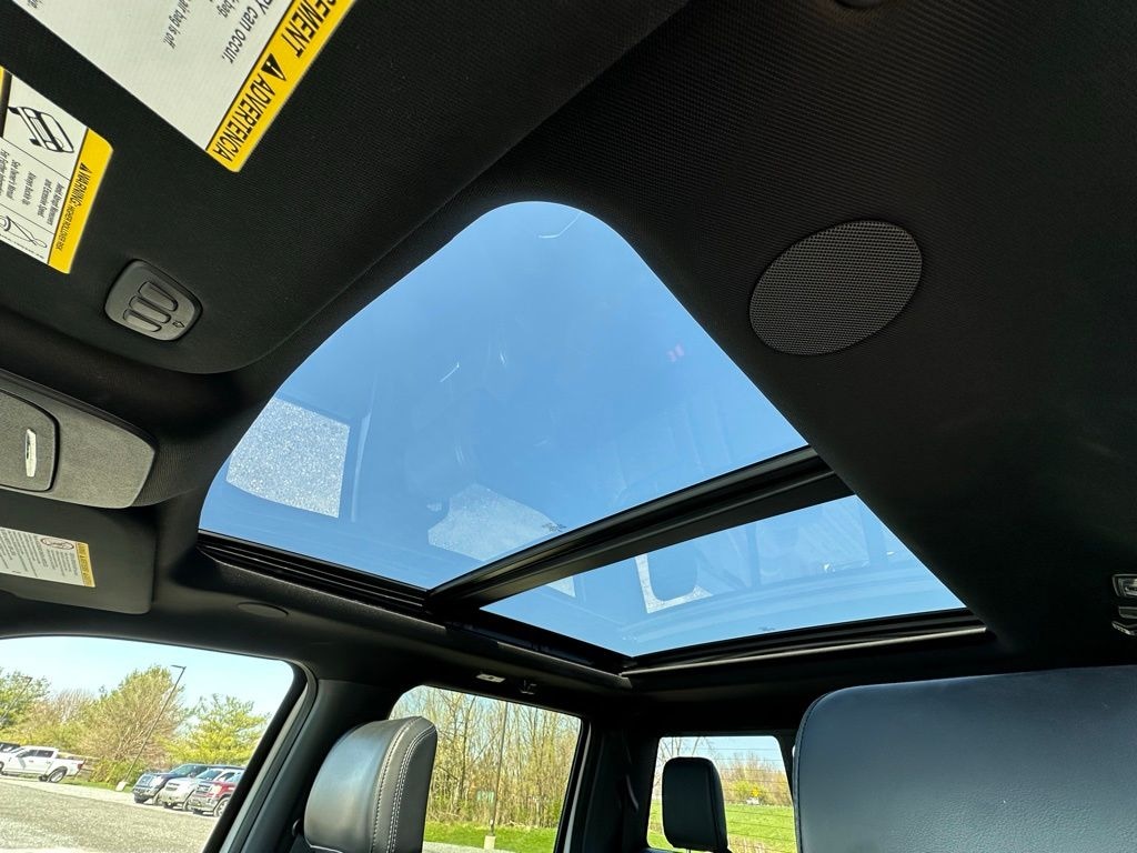 Used 2025 Ford F-250SD Platinum Truck