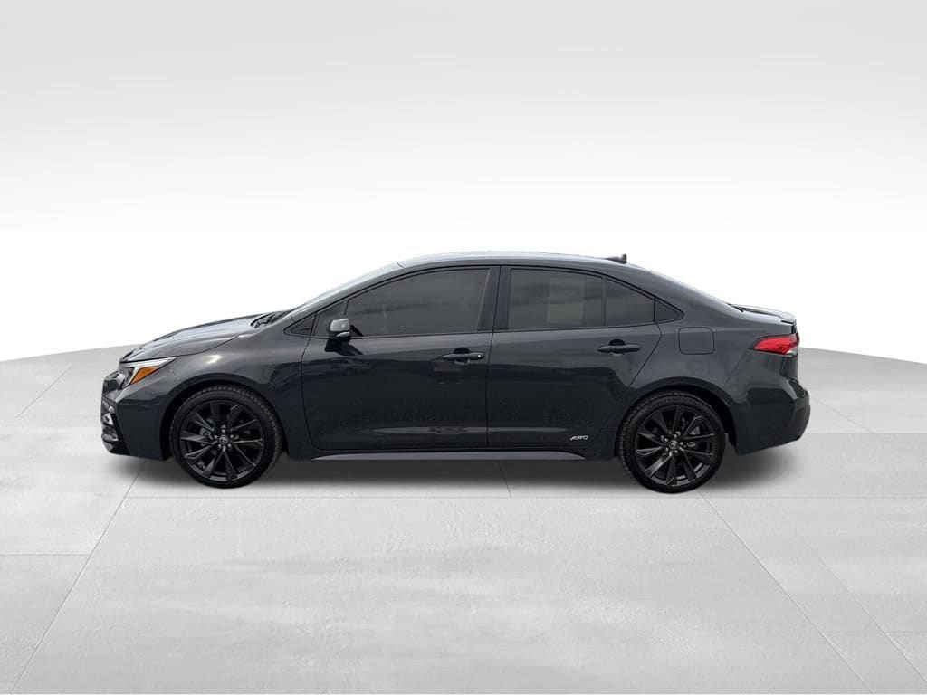 2024 Toyota Corolla SE - Photo 12