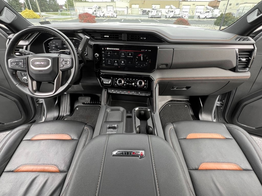 Used 2025 GMC Sierra 2500HD AT4 Truck