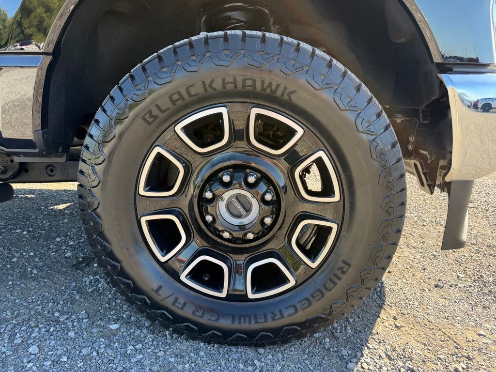 2025 Ford F-350 Super Duty Lariat - Photo 20