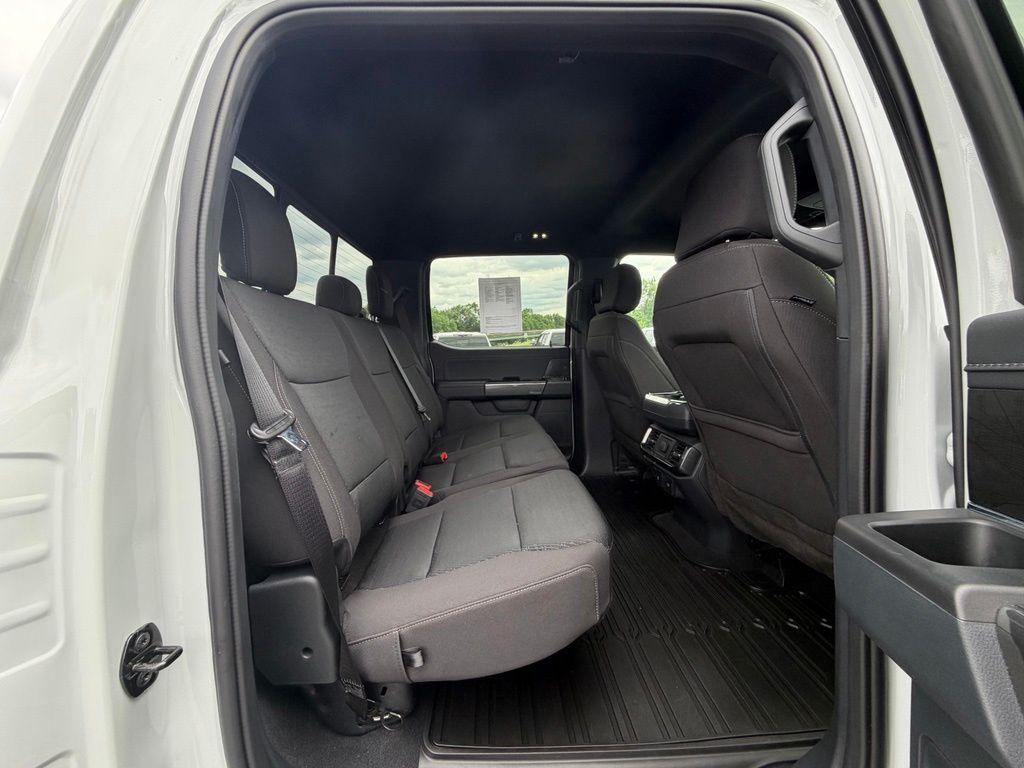 2023 Ford F-150 XLT - Photo 23