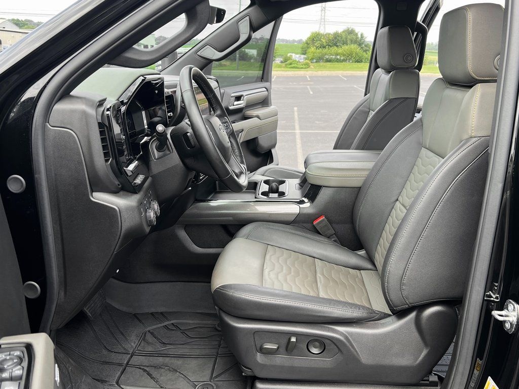 Used 2024 Chevrolet Silverado 2500HD ZR2 Truck