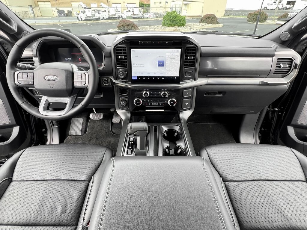 2024 Ford F-150 Lariat photo 3