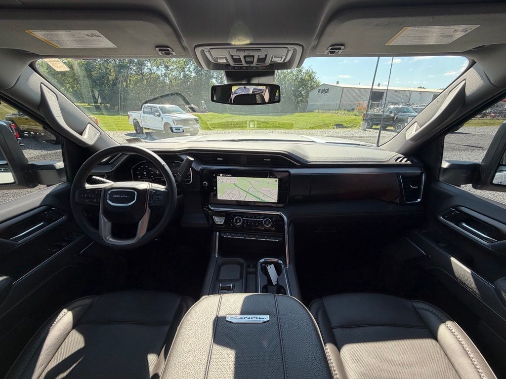 2025 GMC Sierra 2500HD Denali - Photo 8