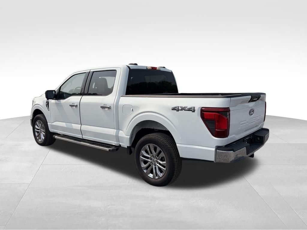 2024 Ford F-150 XLT - Photo 17