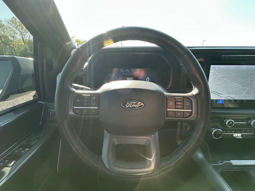 2024 Ford F-150 Lariat - Photo 9