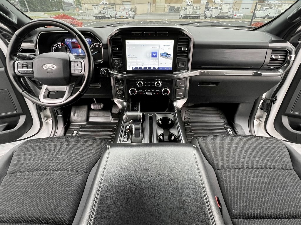 2021 Ford F-150 XLT photo 3