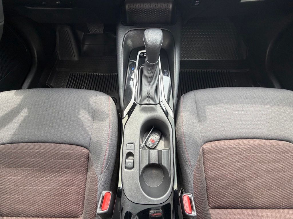 2024 Toyota Corolla SE - Photo 11