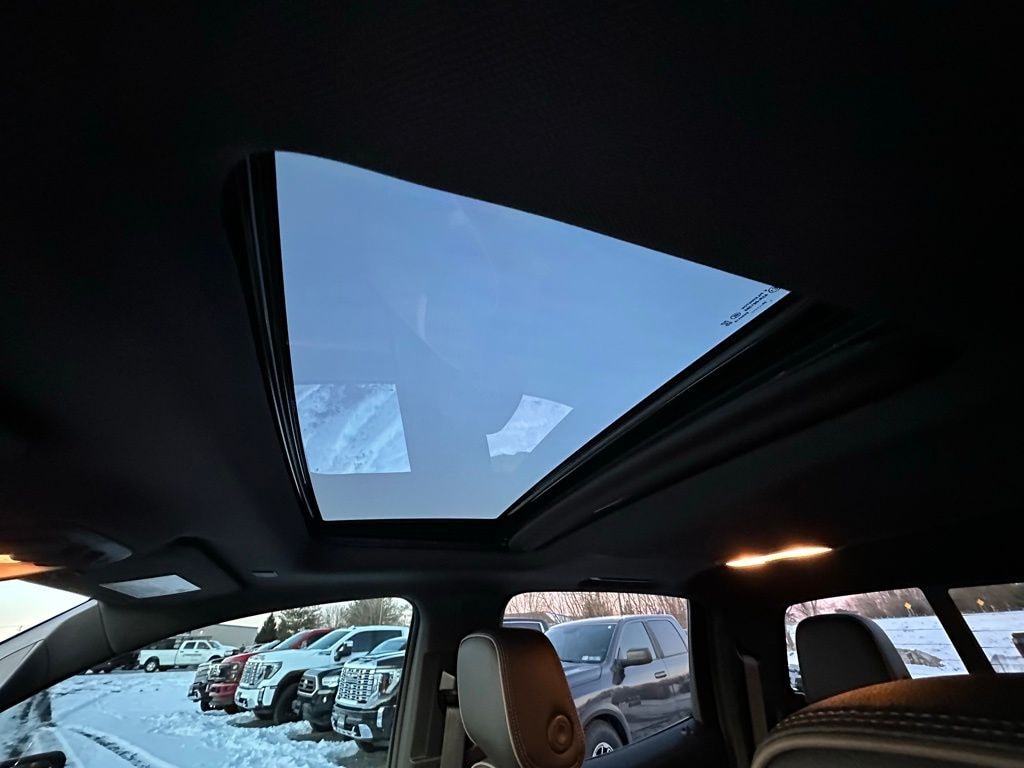 Used 2023 GMC Canyon Denali Truck