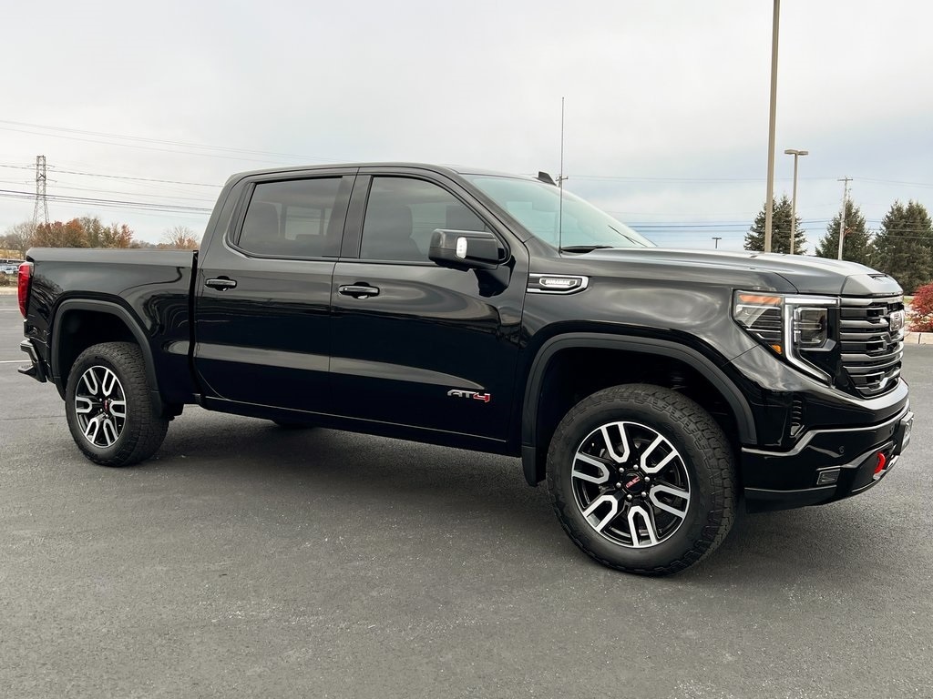 2025 GMC Sierra 1500 AT4's photo