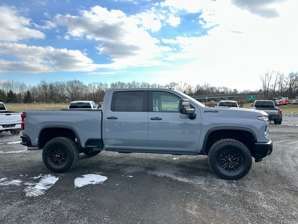 Used 2024 Chevrolet Silverado 2500HD ZR2 Truck