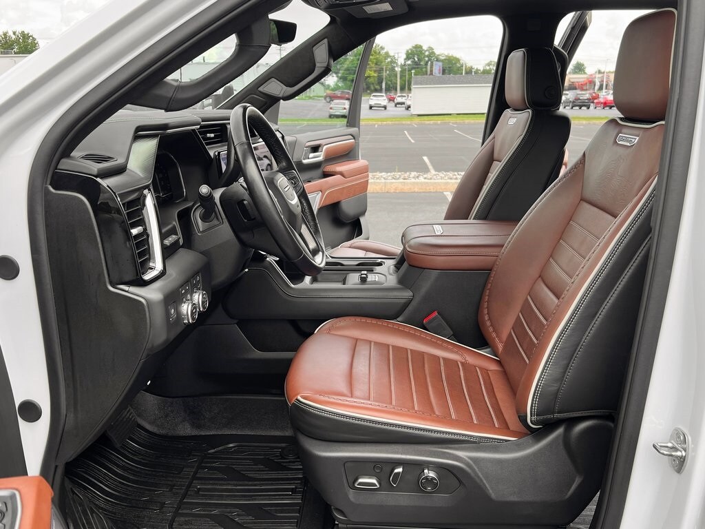 2024 Gmc Sierra HD Denali Ultimate photo 2