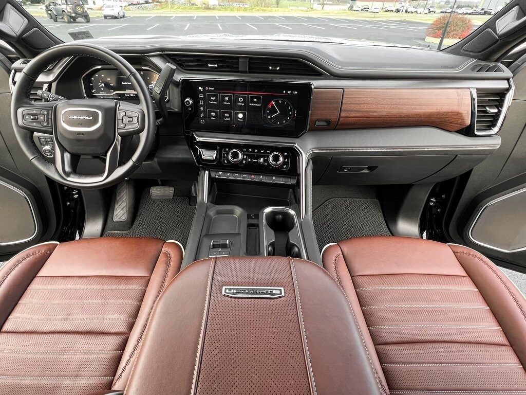 Used 2025 GMC Sierra 3500HD Denali Ultimate Truck