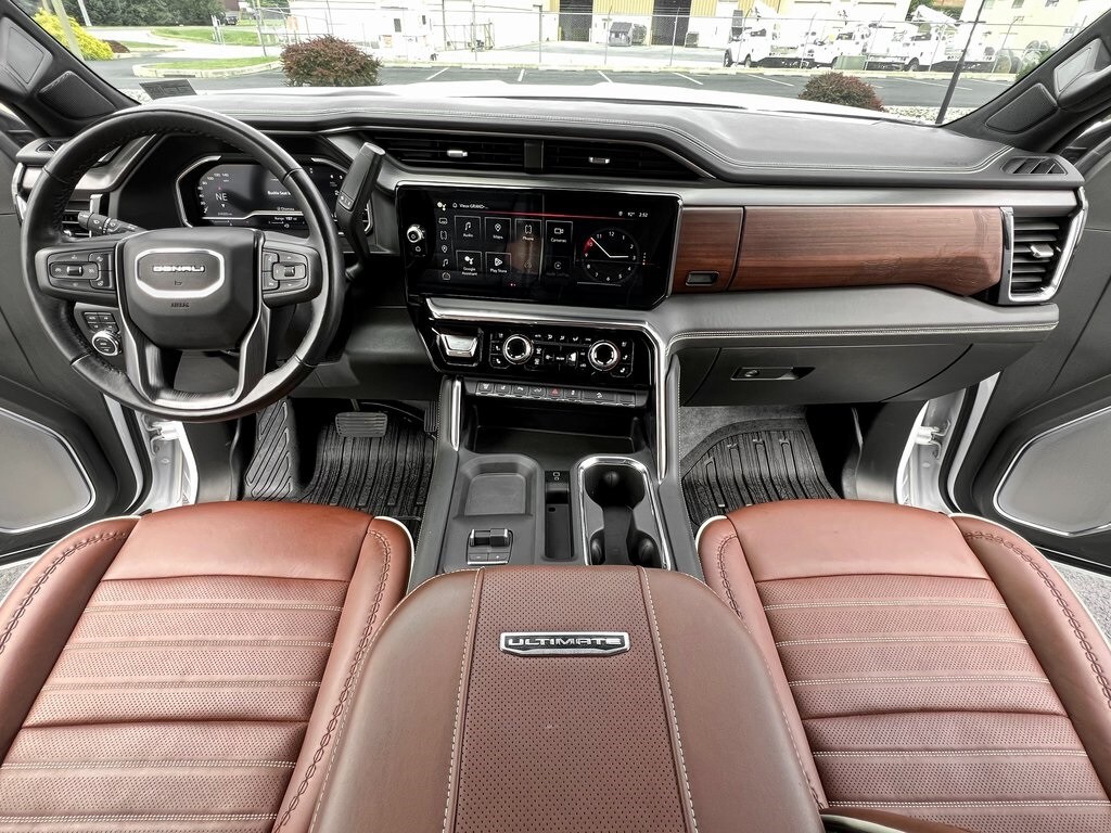2024 Gmc Sierra HD Denali Ultimate photo 3