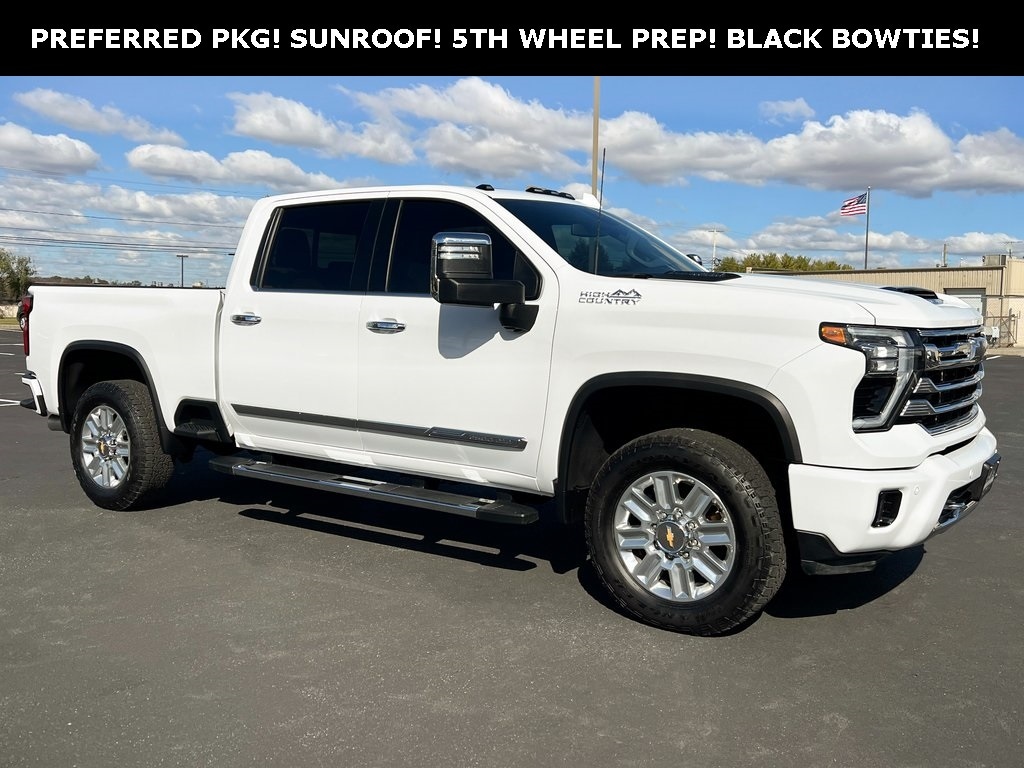 2024 Chevrolet Silverado 2500HD High Country's photo