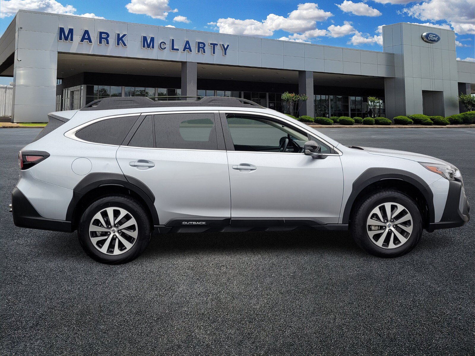 2025 Subaru Outback Premium photo 2