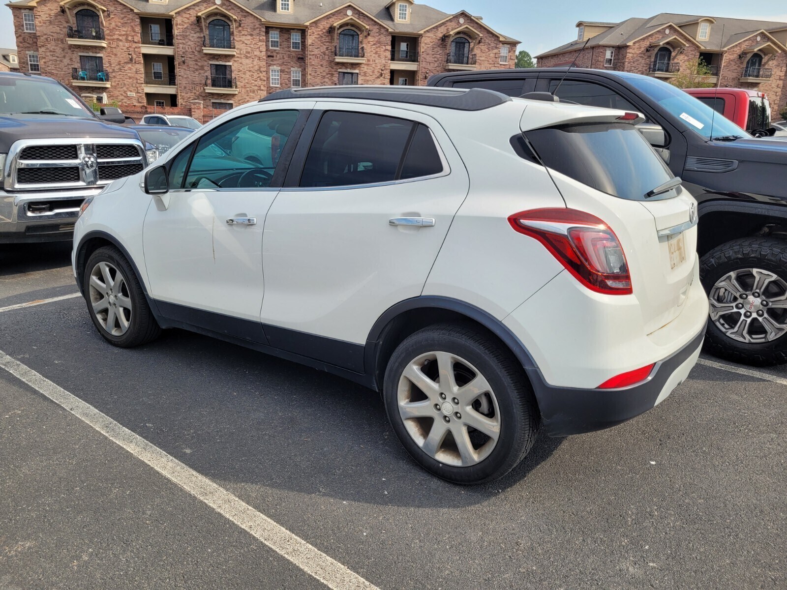 2019 Buick Encore Essence photo 4