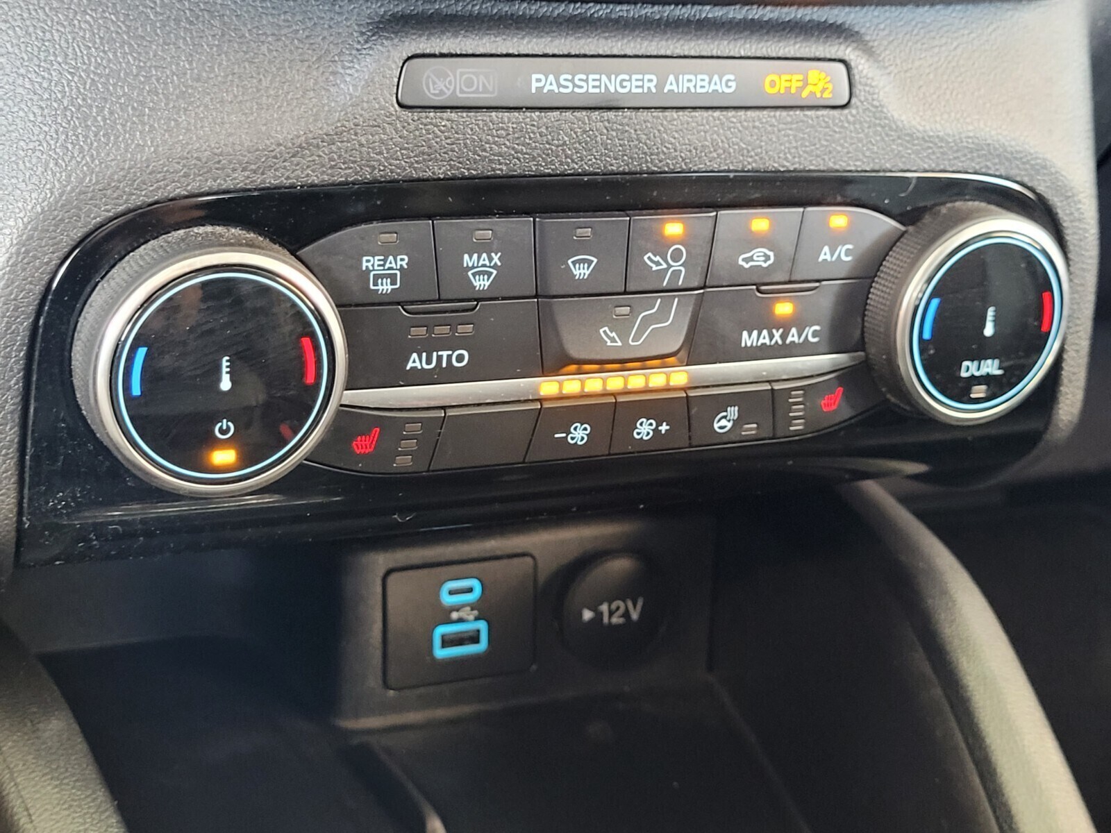 2022 Ford Escape SEL - Photo 19