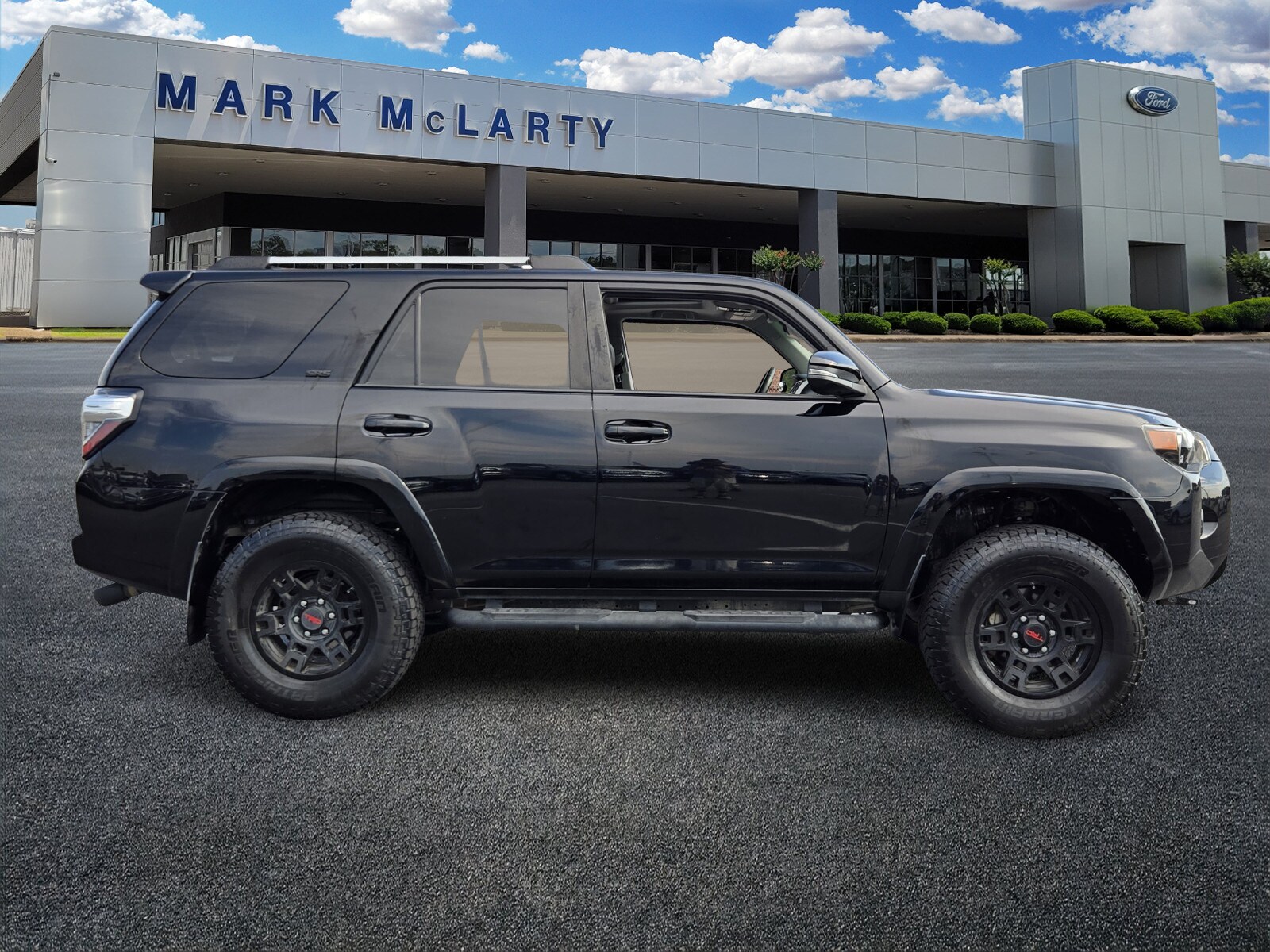 2020 Toyota 4Runner SR5 Premium photo 2
