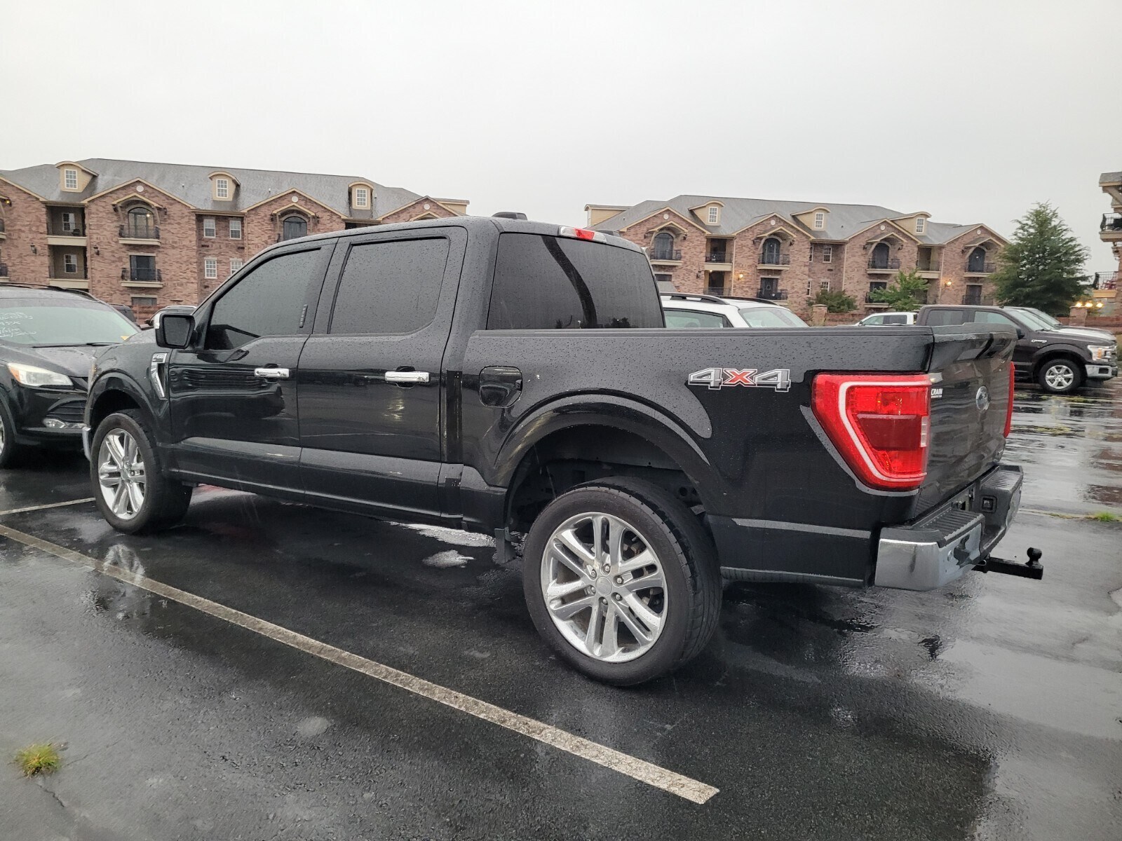 2023 Ford F-150 XLT photo 4